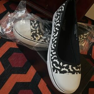 Strange Cvlt Emily Bat Flats